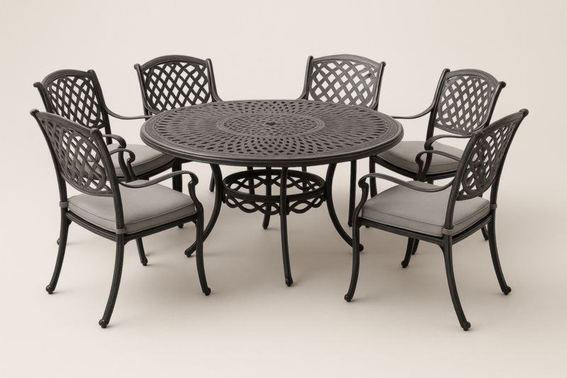 Ensemble de salle à manger pour extérieur en aluminium avec chaises en polyester noir et gris