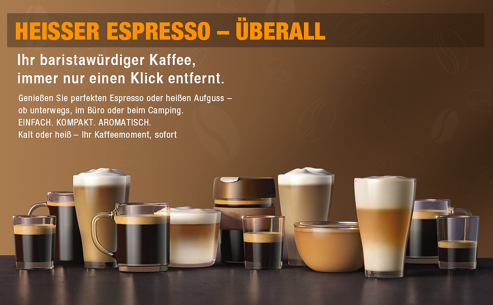 Text reads 'HEISSER ESPRESSO - ÜBERALL für barrierefreigen Kaffee'. Shows lineup of various coffee drinks in glasses and cups.