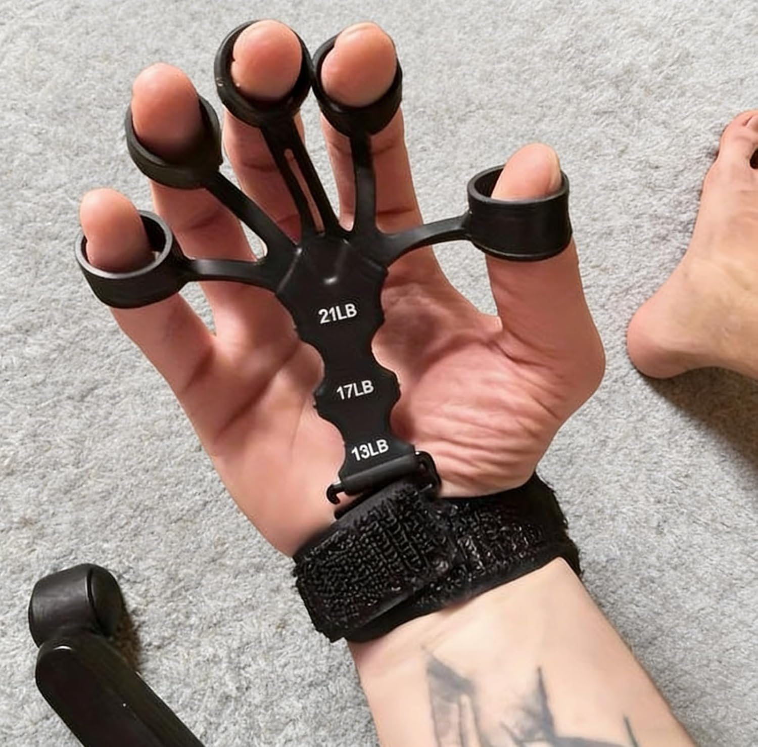5 Finger Strength Training Device, Adjustable Resistance for Hand Strengthening Exercises