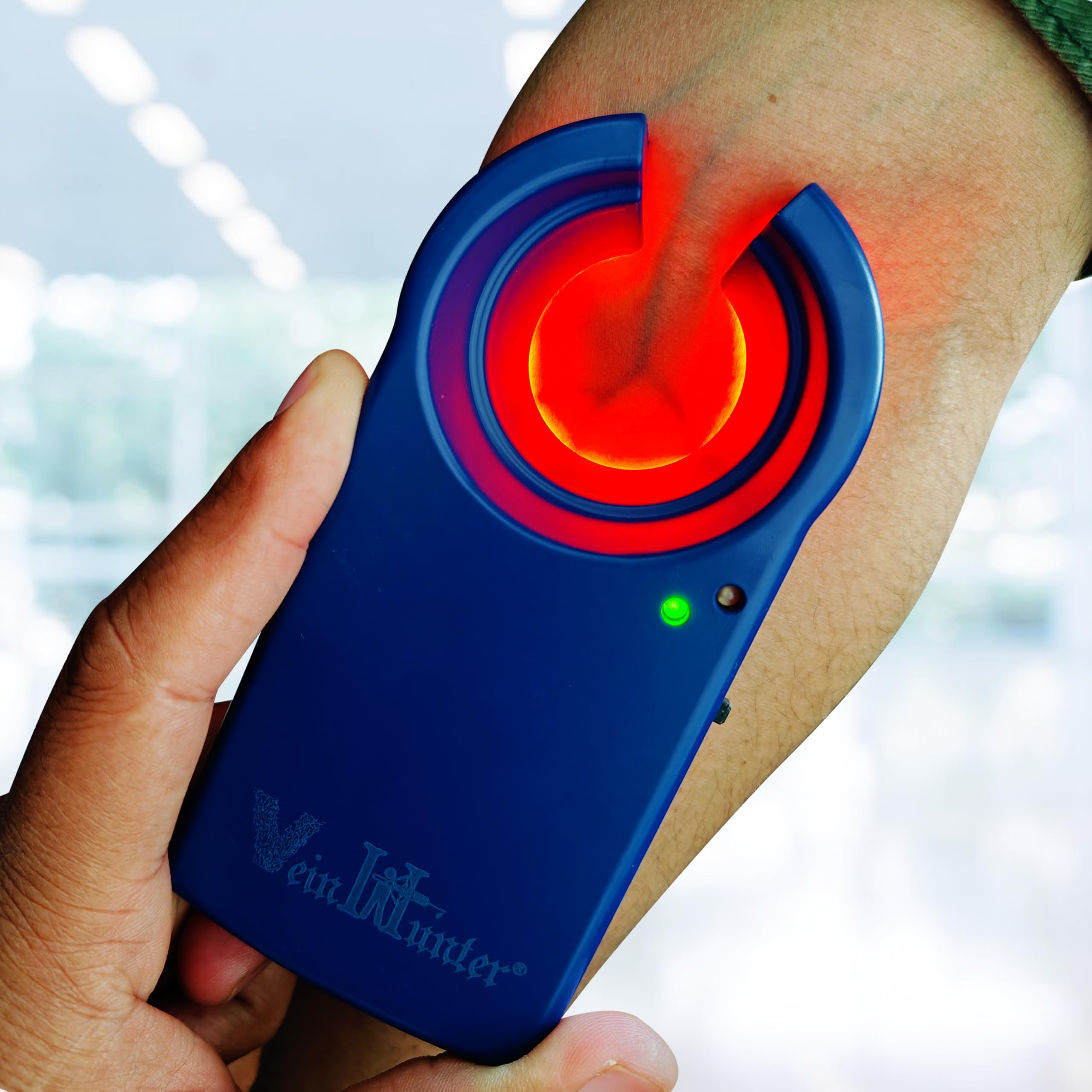 Rechargeable Vein Finder Viewer for IV Access Phlebotomy for Nurse Clinics Homes Use,Vein Finder Light for Various Skin People Vein Liquid Crystal Device