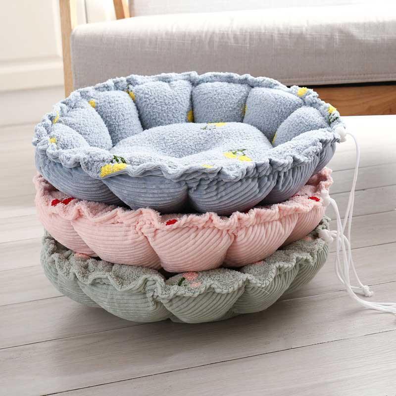 Clouds Petals Cat Bed 3 Colors Adjustable Mat