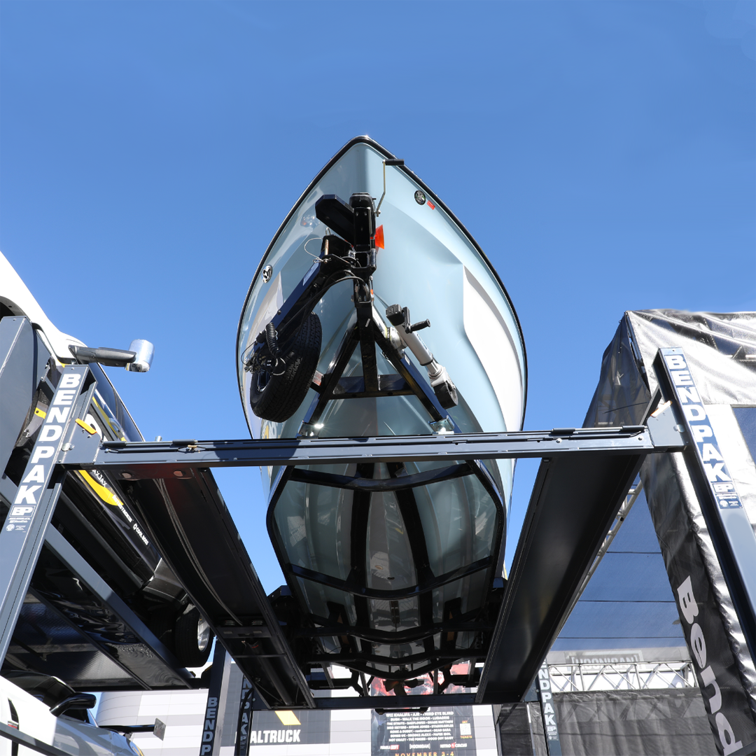 BendPak HD-7500PBX 7,500-lb High-Rise Four-Post Boat & Vehicle Lift - 144.5" Rise