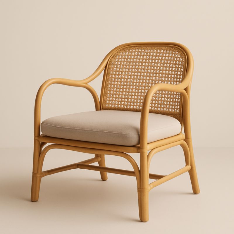 Fauteuil en rotin avec coussin en lin beige