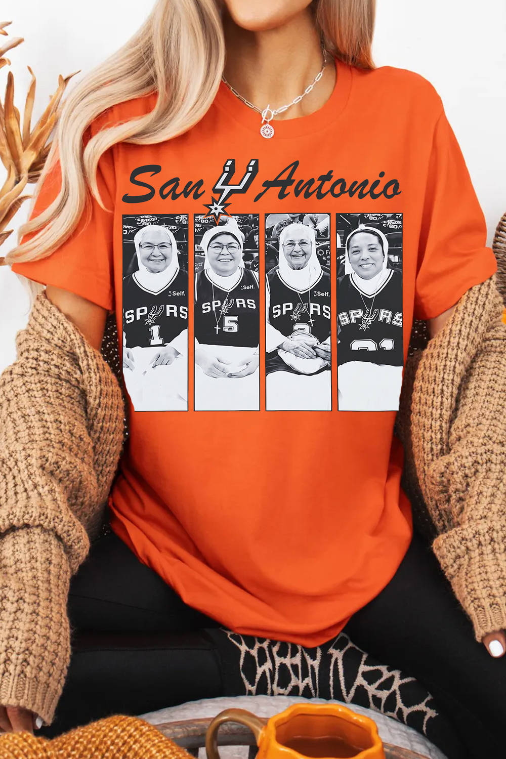 Las Monjas Del Spurs T-Shirt