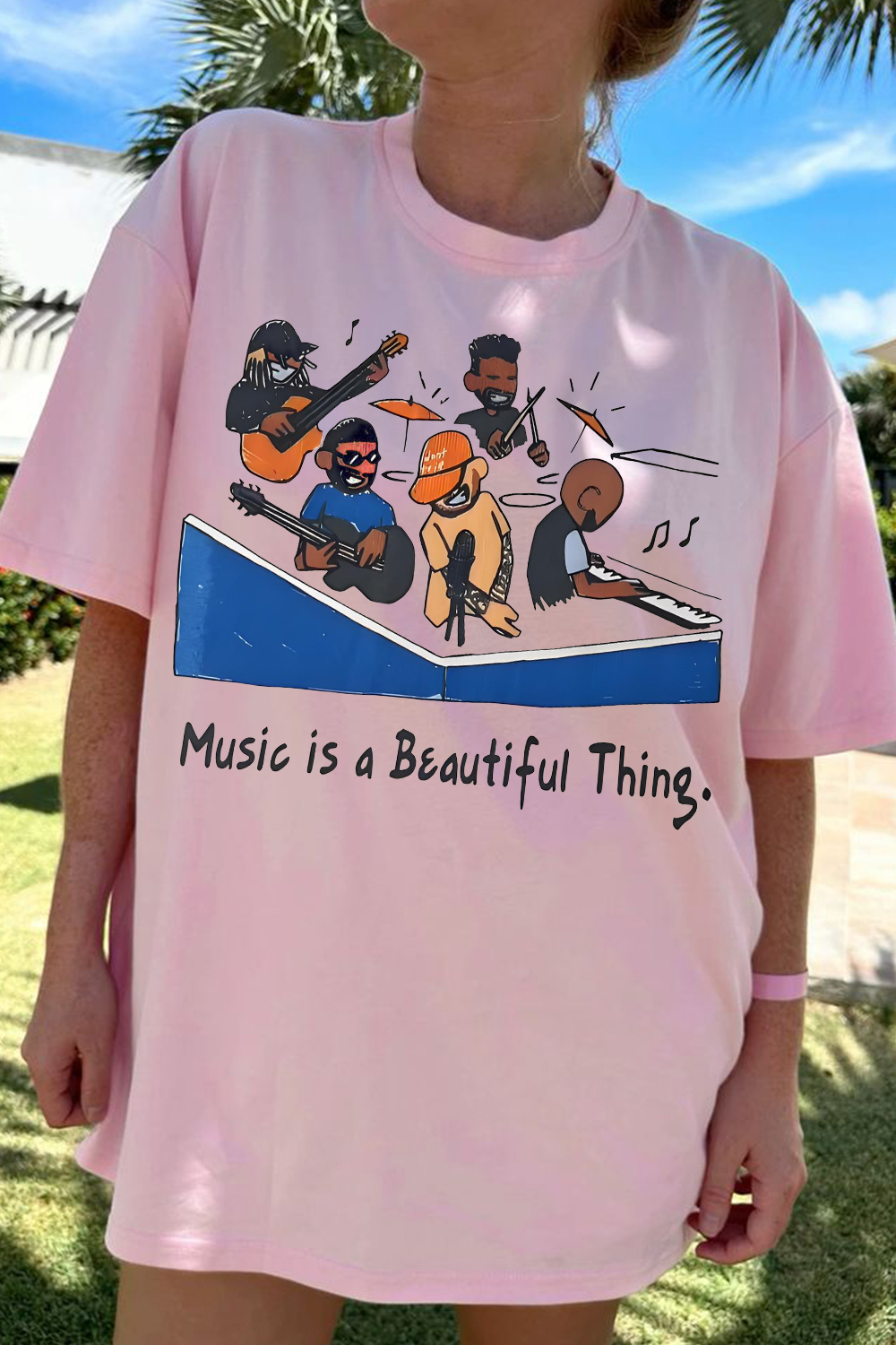 Mac tiny desk women tshirt