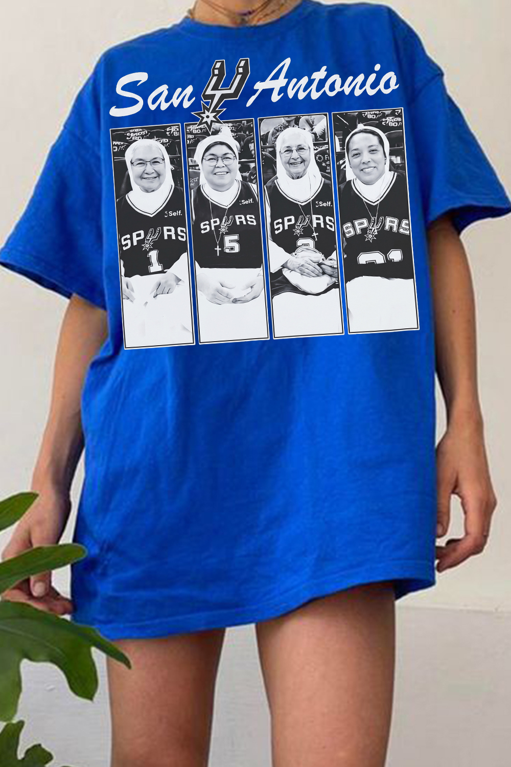 Las Monjas Del Spurs T-Shirt