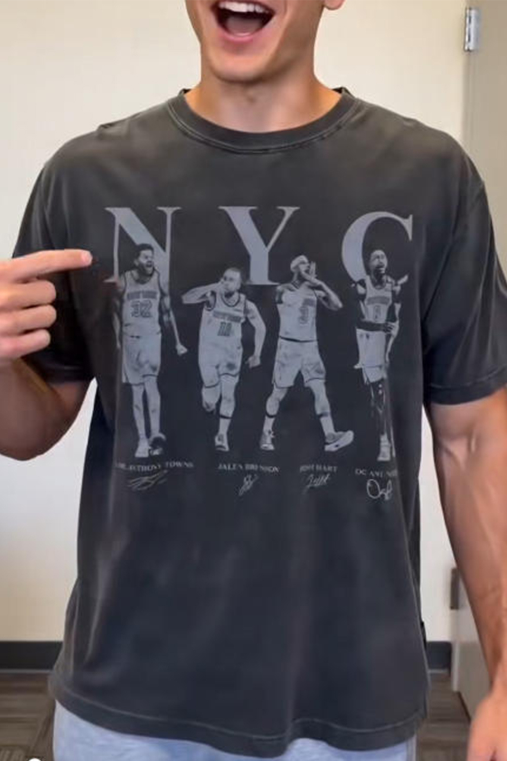 Knicks NBA Tee