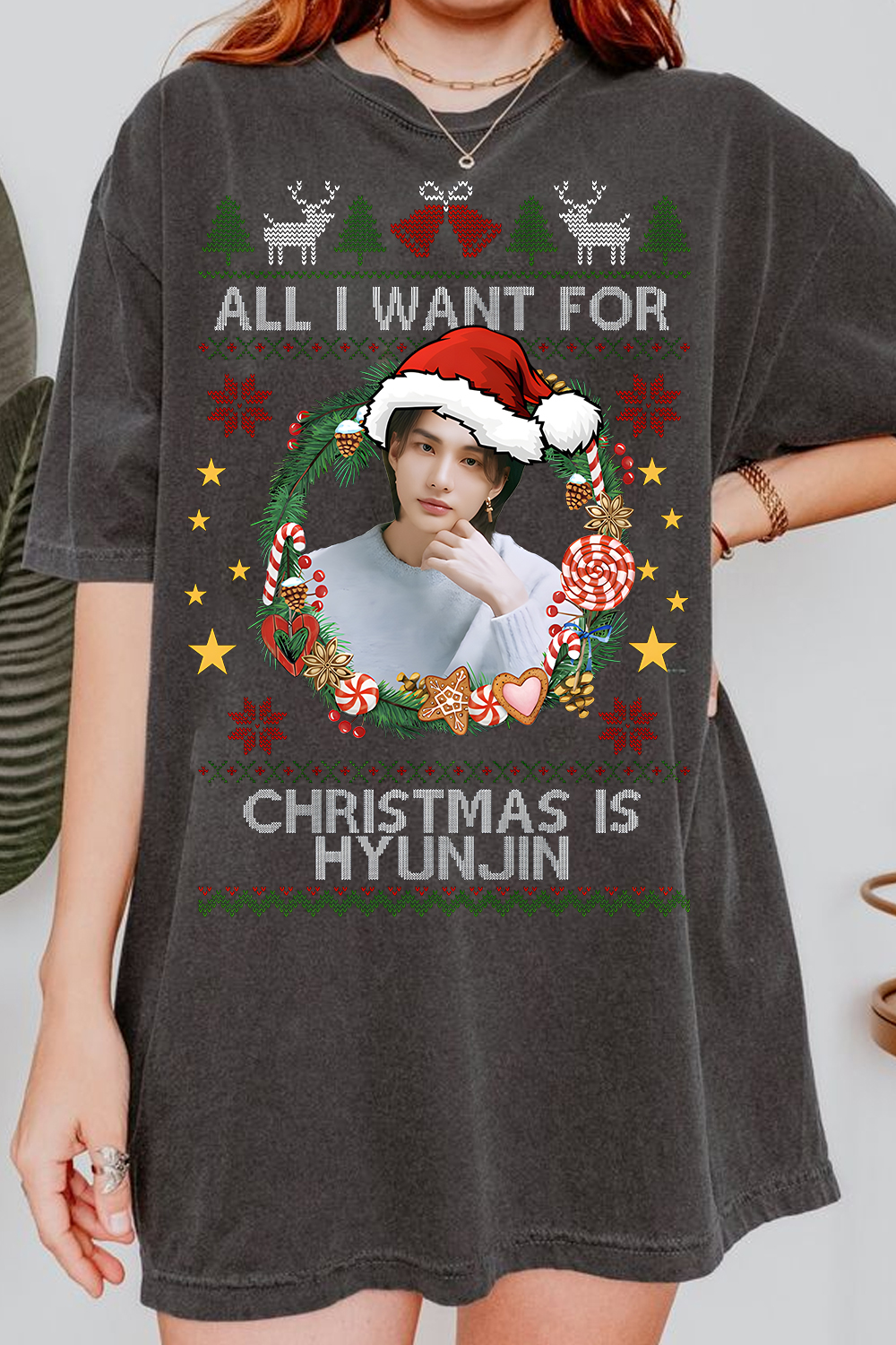 Hyun Jin Stray Kids Christmas Shirt