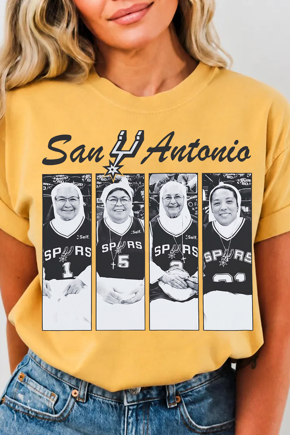 Las Monjas Del Spurs T-Shirt