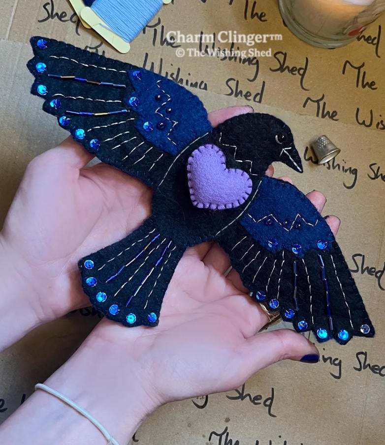 🖤 “Raven’s Keepsake – Guardian of Stitches” 🪡✨