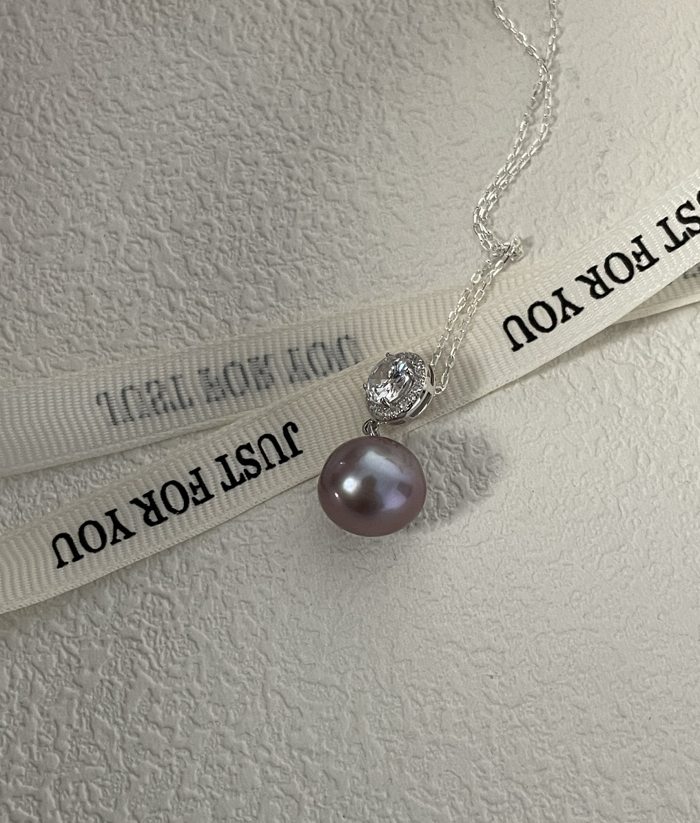 Charm Lady Diamond Chain