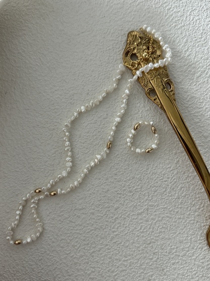 Mini baby gold bead necklace