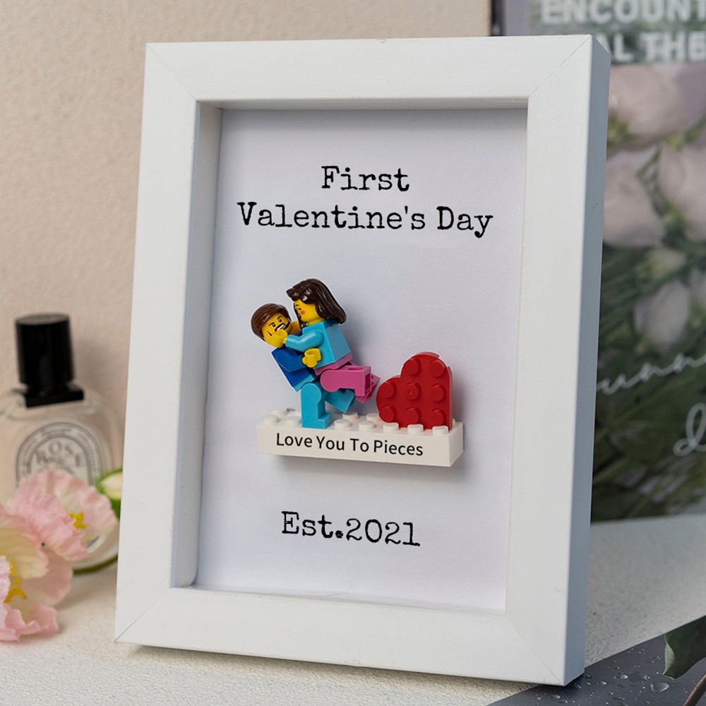 Custom Couple Figure Frame Valentine's Day Gift For Couple