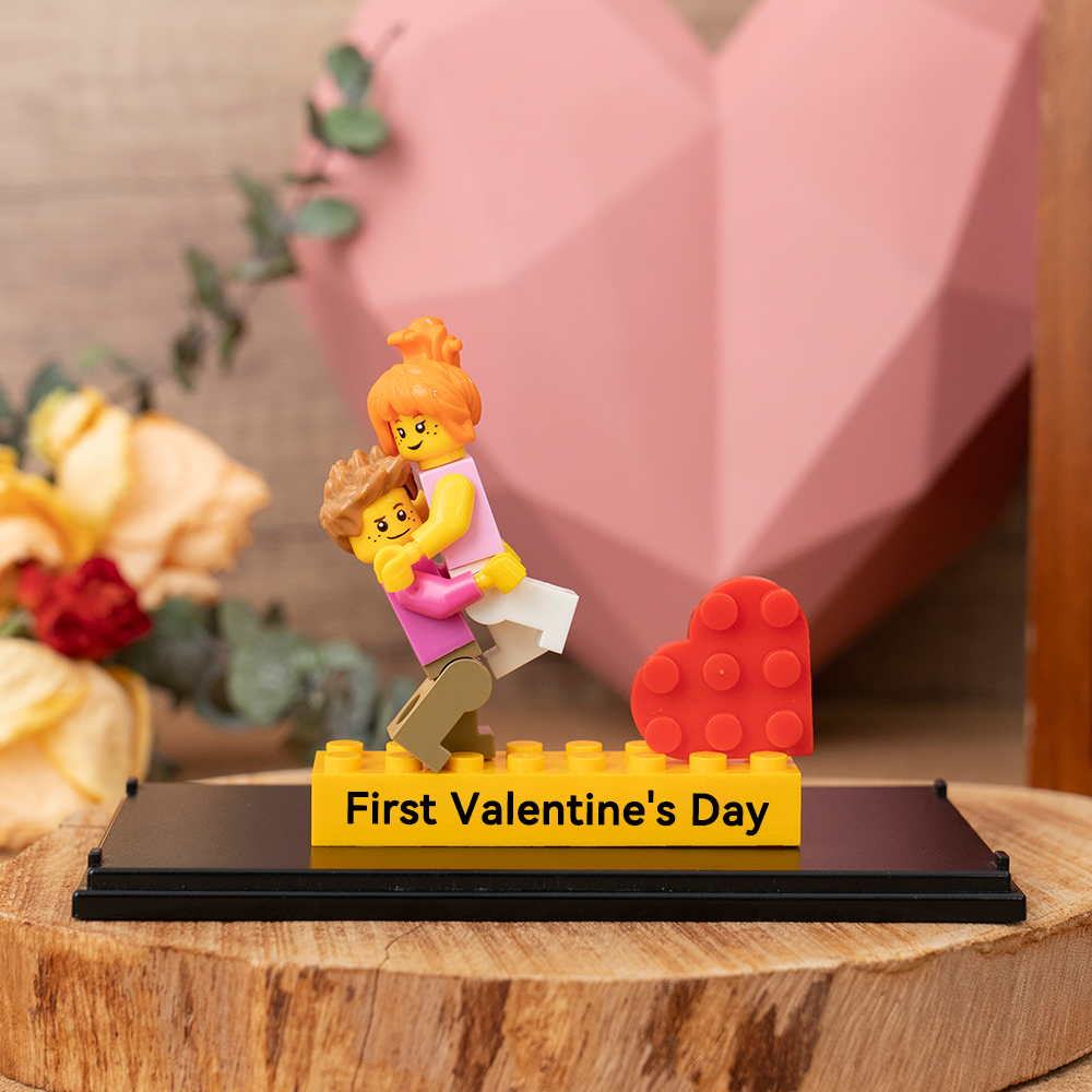 Custom Couple Figure Box Valentine's Day Gift