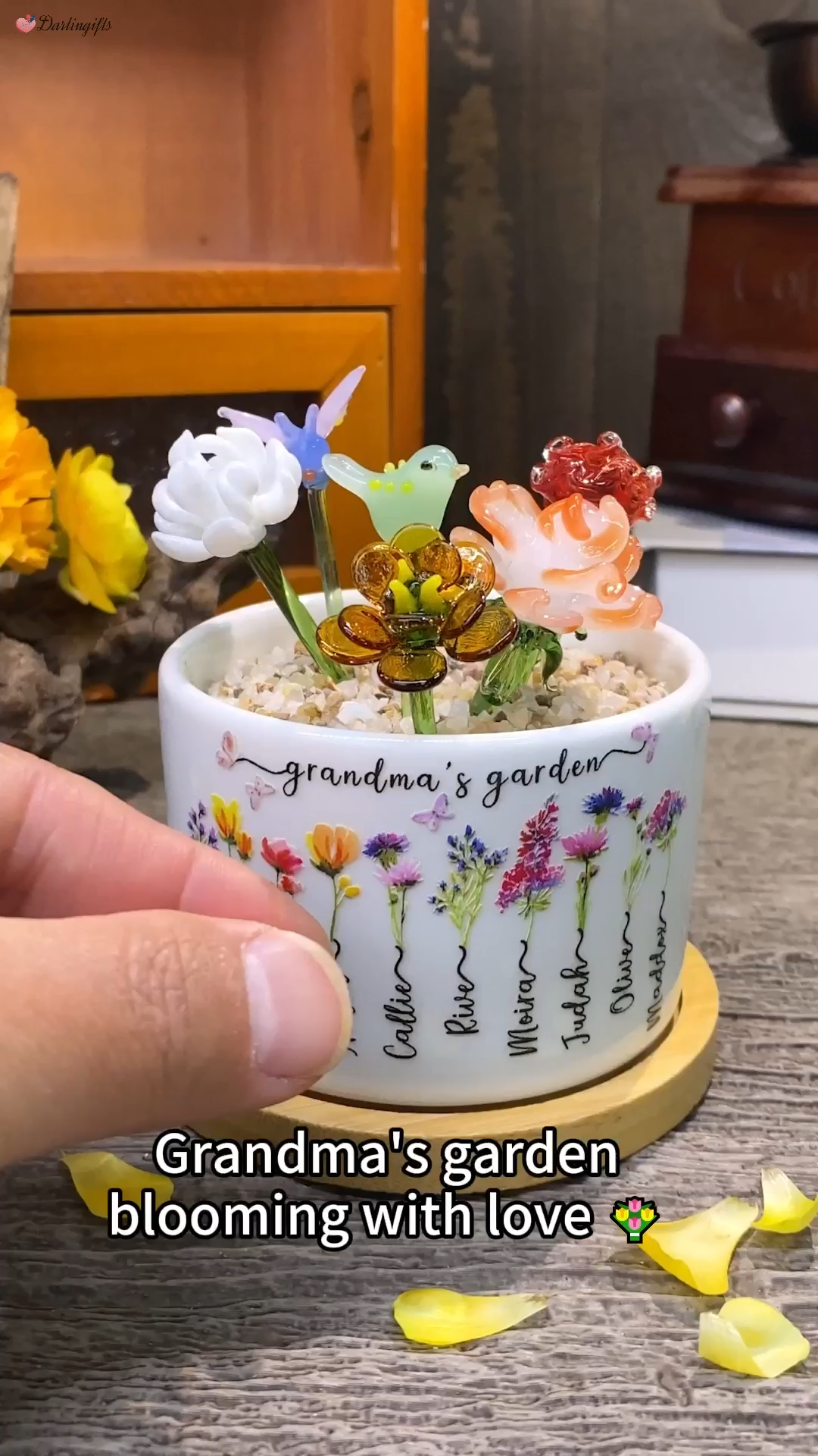 Custom Birth Flower Pot with Mini Glass Flower Spring Decoration Mother's Day Gift