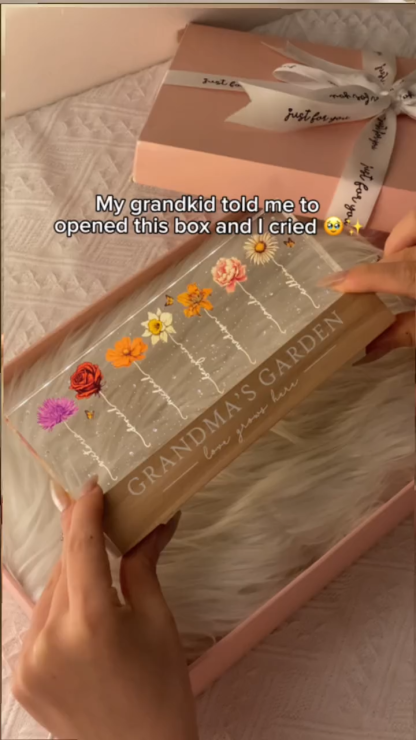 Personalized Acrylic Birthday Flower Night Light – Warm Mother’s Day Gift for Mom