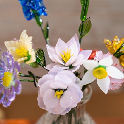 Custom Birth Flower Vase with Glass Flower Spring Decoration Mother's Day Gift