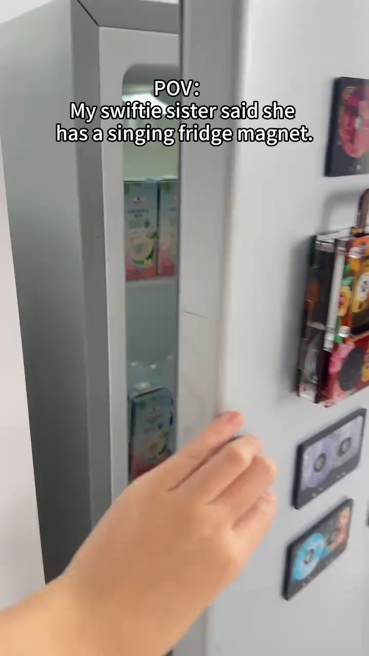 Flora Pattern NFC Fridge Magnet