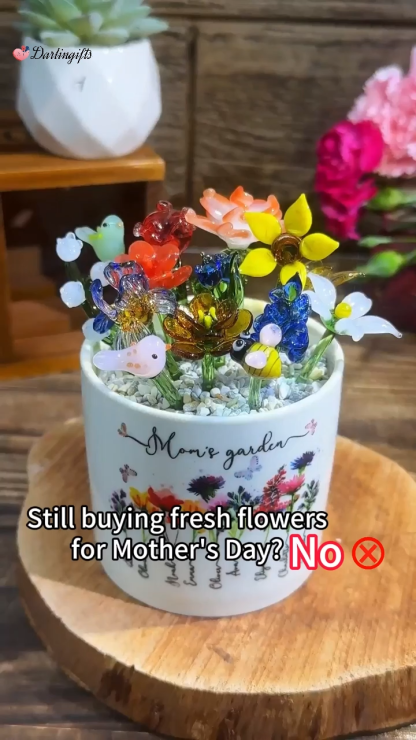 Custom Nanny's Garden Birth Flower Pot with Mini Glass Flower Keepsake Gift Mother's Day Gift