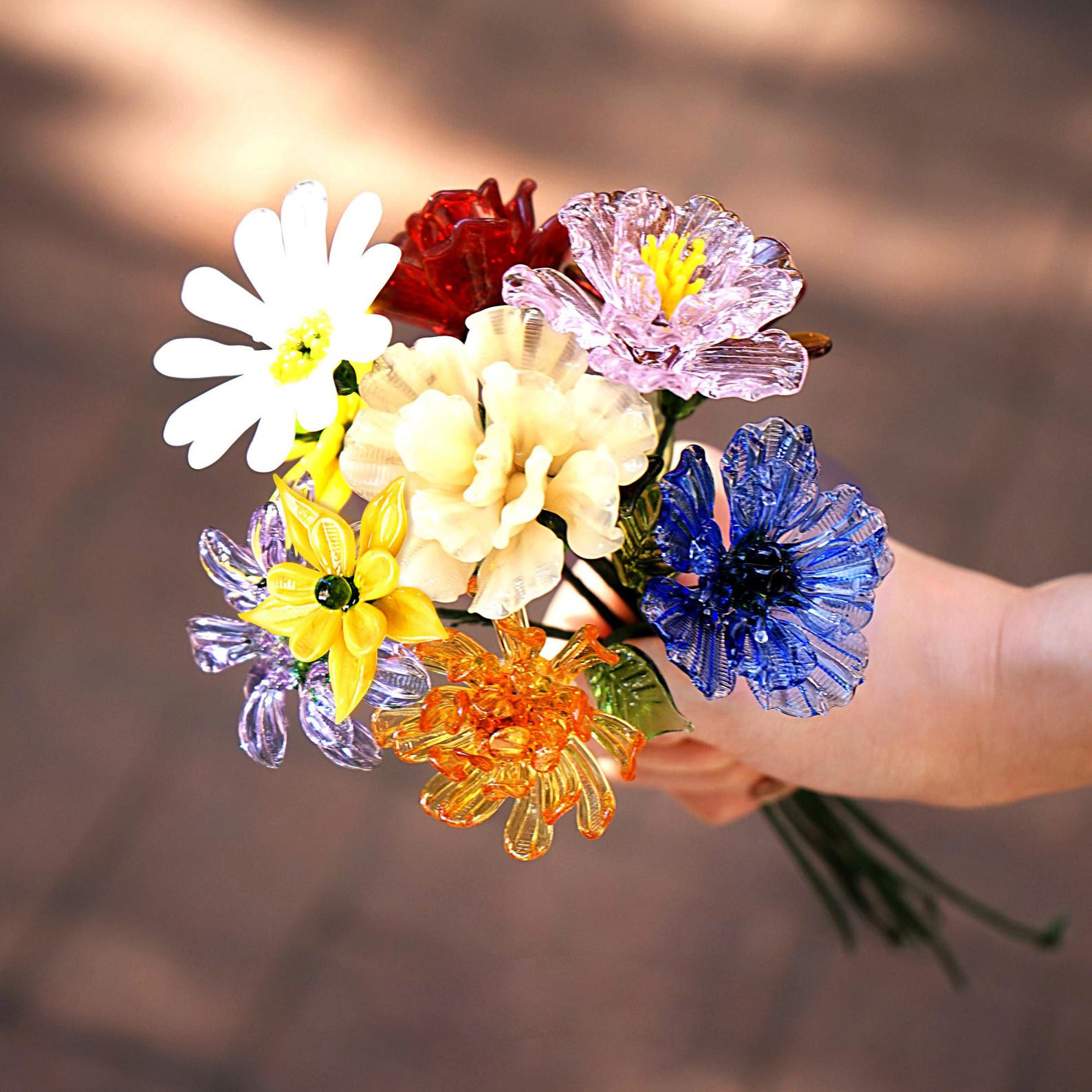 Custom Birth Flower Vase with Glass Flower Spring Decoration Mother's Day Gift