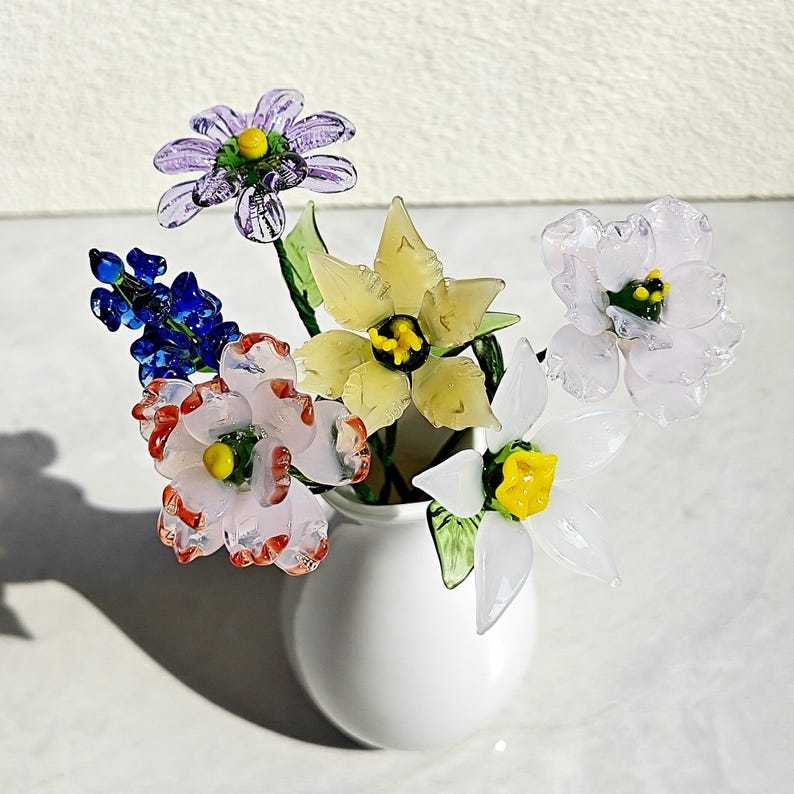 [Copy]🌸Personalized Mother & Grandma Flower Shadow Box with Names – A Unique Keepsake with Customizable Skin Tones