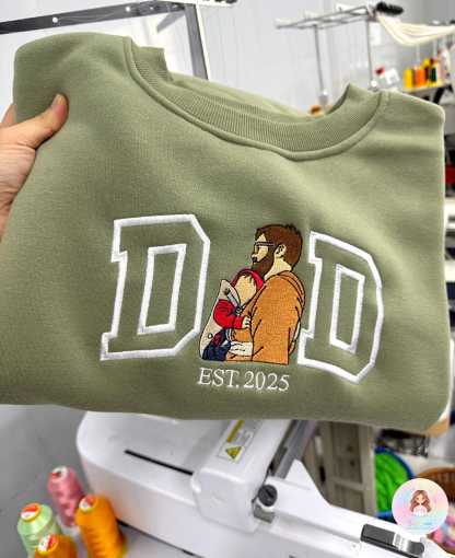 Custom Embroidered Mom Portrait Sweatshirt Mother's Day Gift Idea