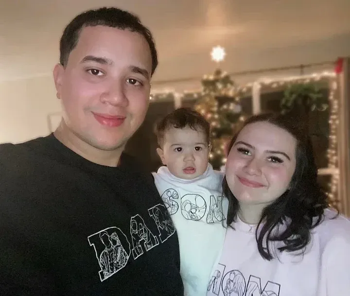 Custom Photo Outline Embroidered MOM Sweatshirt Mother's Day Gift