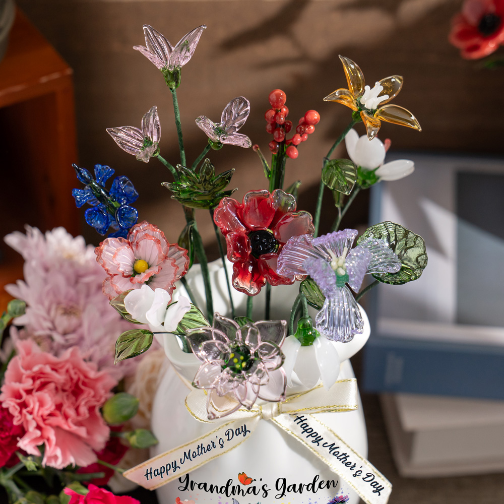 Custom Birth Flower Vase with Glass Flower Spring Decoration Mother's Day Gift