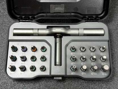 Ratchet Screwdriver Set 24-in-1 Bit Repair Tool Manual Hardware With Handle