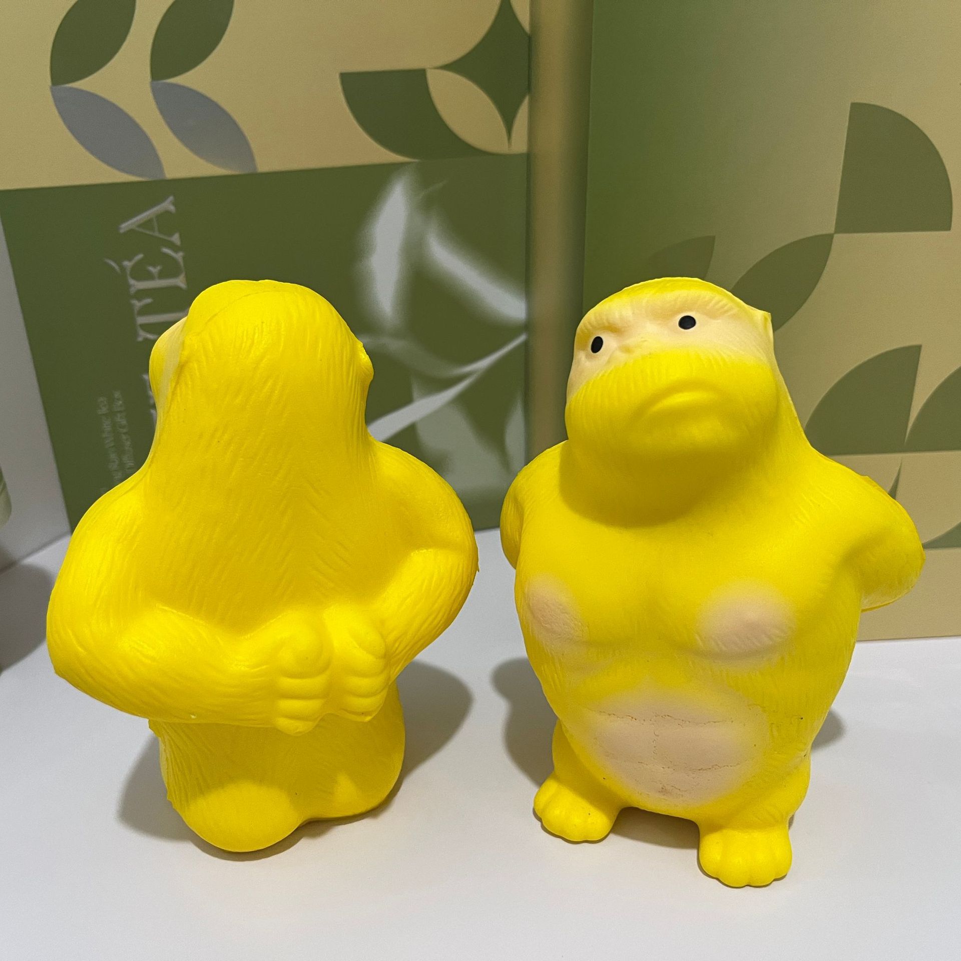 Gorillas that can decompress and release stress by doing so.