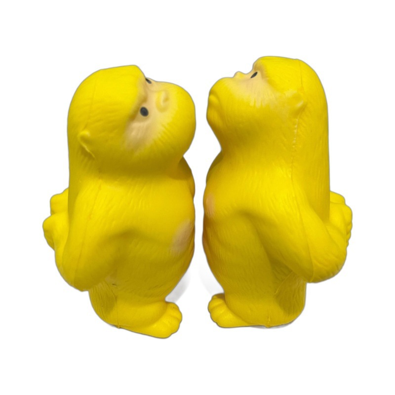 Gorillas that can decompress and release stress by doing so.