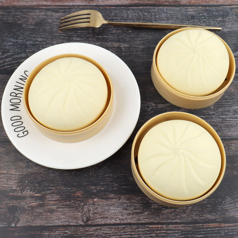 2pic Simulated buns can be decompressed and squeezed to vent one’s emotions however one wishes.