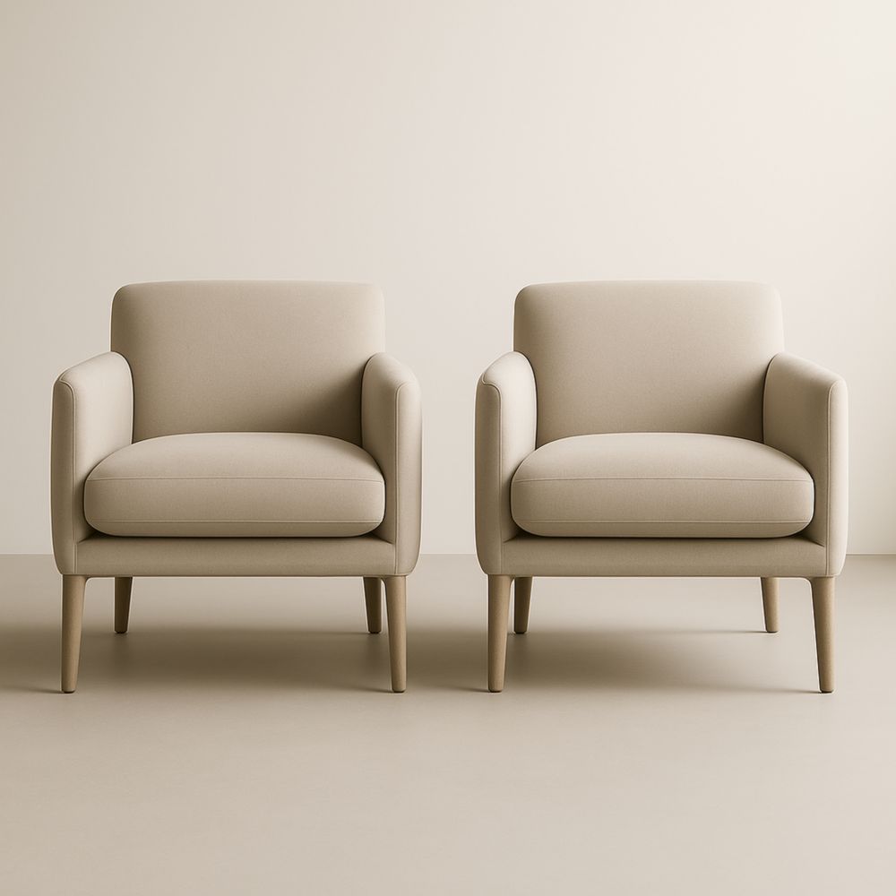 Lot de 2 fauteuils en tissu polyester beige avec pieds en bois