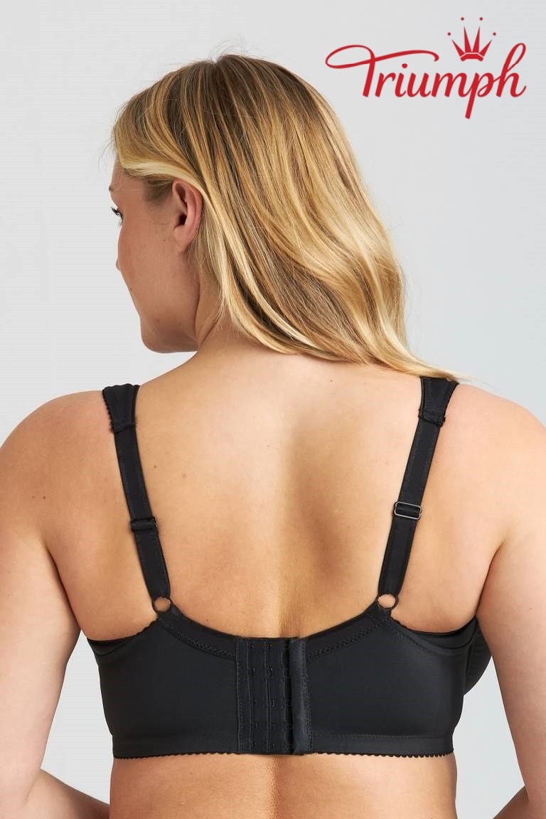 Triumph® 4 részes szett 🥰 A kényelmes melltartó tiszta pamutból készült, és nagyobb mellmérettel rendelkező nők számára alkalmas.