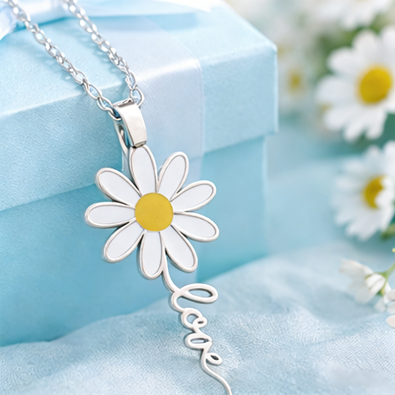 Personalized Dainty Daisy Necklace Custom Name Charming Holiday Gift for Her