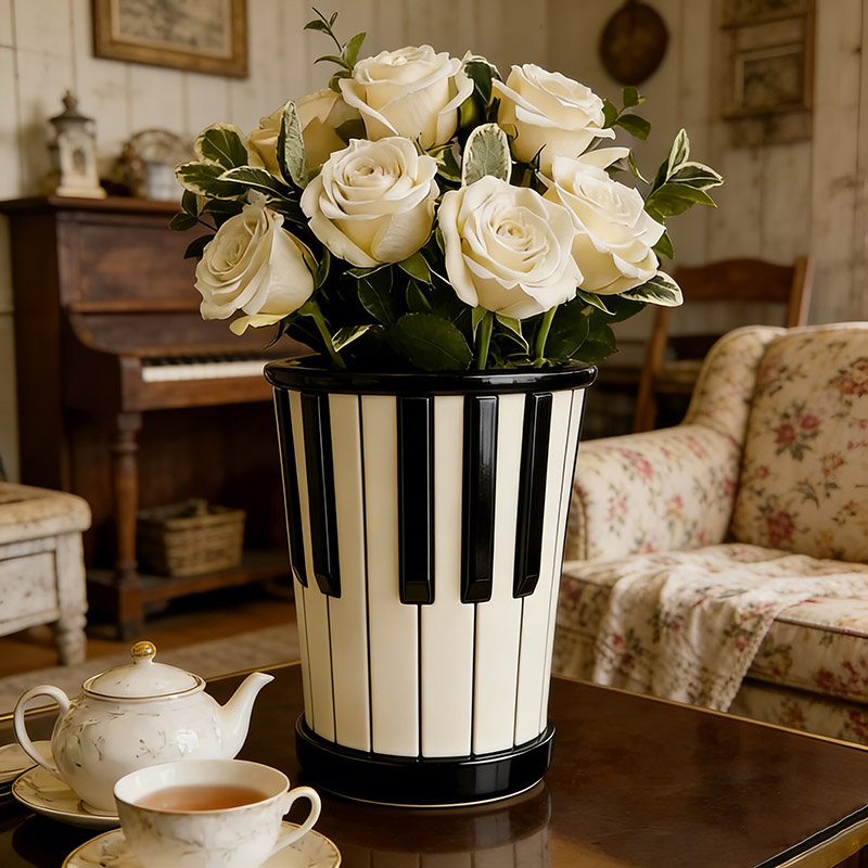 Personalized Piano Vase 3D Printed Piano Key Sculpture Flower Pot Gift for Piano Lovers and Music Enthusiasts