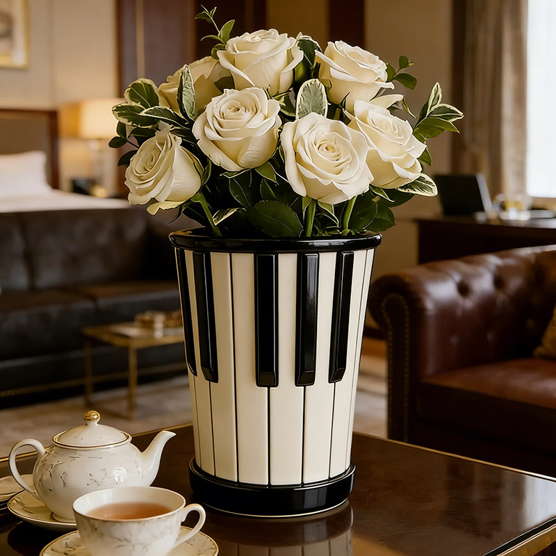 Personalized Piano Vase 3D Printed Piano Key Sculpture Flower Pot Gift for Piano Lovers and Music Enthusiasts