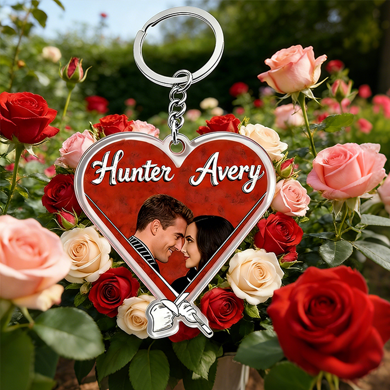 Personalized Love Gaze Keychain Custom Photo Engraved Keychain Cherished Gift for Lovers