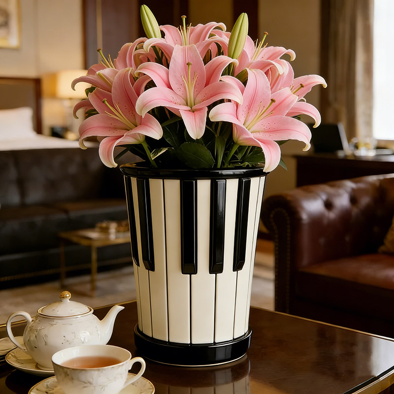 Personalized Piano Vase 3D Printed Piano Key Sculpture Flower Pot Gift for Piano Lovers and Music Enthusiasts