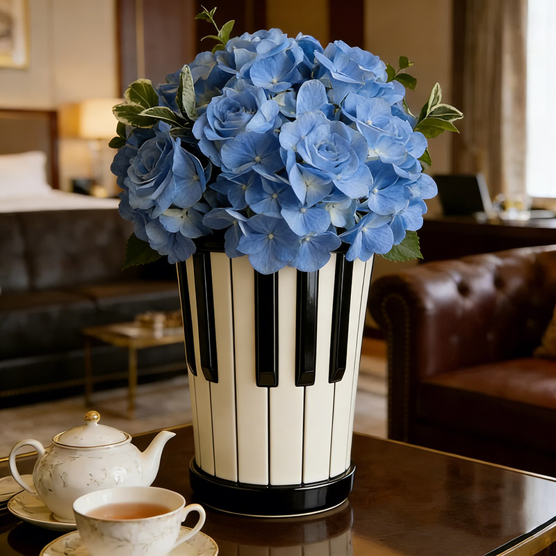 Personalized Piano Vase 3D Printed Piano Key Sculpture Flower Pot Gift for Piano Lovers and Music Enthusiasts