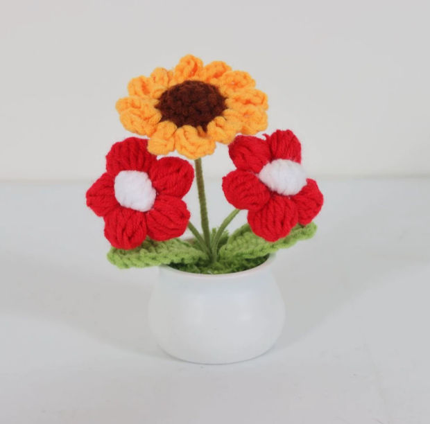 Personalized Crochet Flower in Pot Handmade Gift for Her Personalized Gift for Teacher Home Decoration Desk Decoration Crochet Rose in Pot