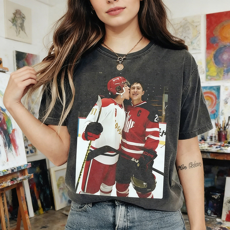 Personalized Ice Hockey Fans Washed T-Shirt with Custom Player Colorful Image Gift for Fans