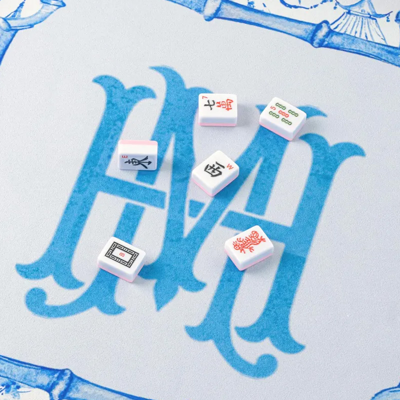 Personalized Blue Pattern Custom Name Waterproof Non Slip Elegant Table Protector Gift Mahjong Mat