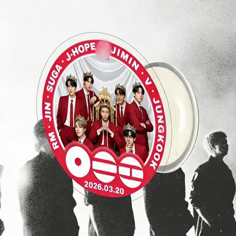 Kpop Inspired Colorful Vinyl Record Member Names Stylish Car Mount Stand Music Art Magnetic Phone Holder