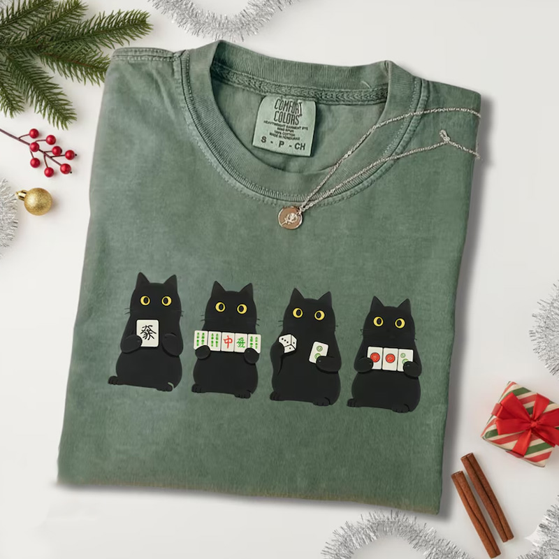 Gift Cute Black Cats Holding Mahjong Tiles Funny Game Lover Graphic Casual Tee Mahjong Player Gift for Him Her