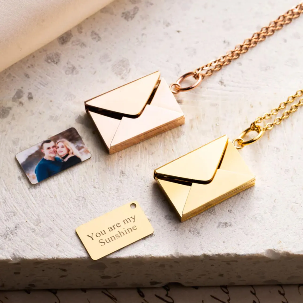 Personalized Envelope Locket Necklace Custom Engraved Text Photo Or Fingerprint Pendant Ideal For Couples And Sentimental Gifts