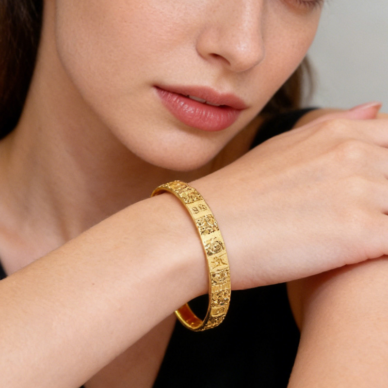 Gold Mahjong Bangle Lucky Charm Jewelry Gift for Game Enthusiasts and Fashion Lovers