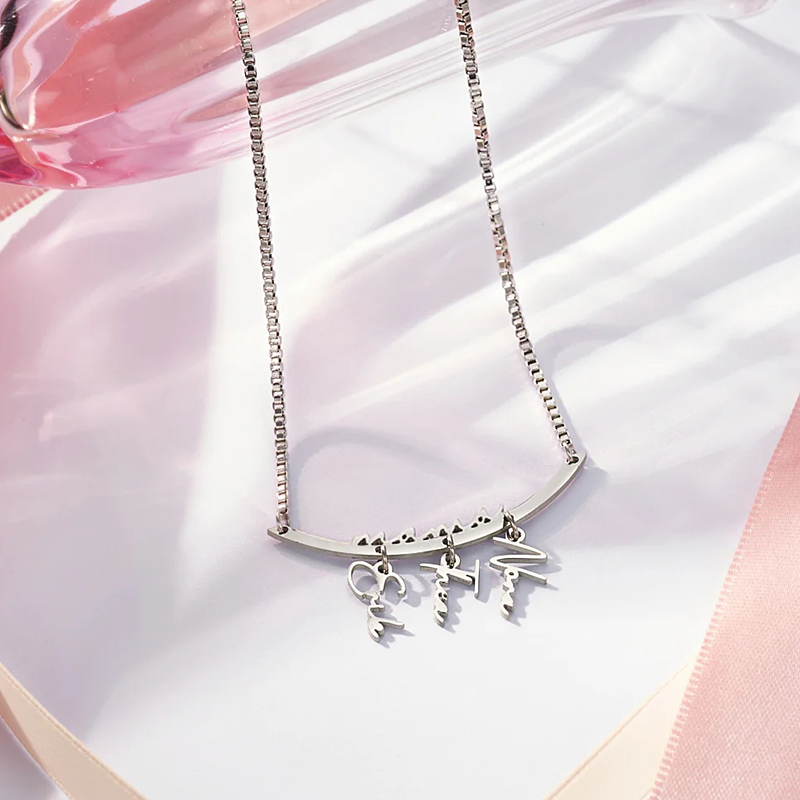 Personalized Names Hanging Family Necklace with 1-7 Names Pendants Birthday Mother's Day Gift for Mother Grandmother