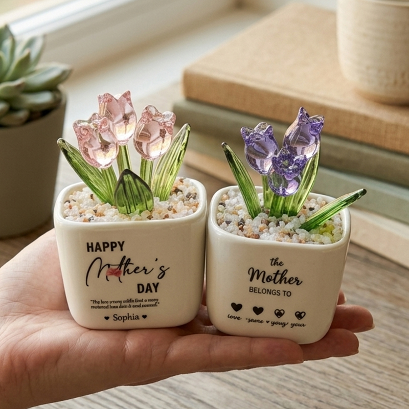 Personalized Mother's Day Glass Tulip Planter Custom Name Pink Tulip Glass Plant Pot for Mom Grandma