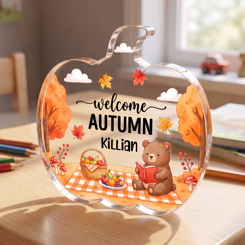 Personalized Name Welcome Autumn Cartoon Animals Pumpkin Shaped Acrylic Plaque Freestanding Fall Decoration Thanksgiving Day Birthday Gift for Kids